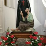 Una statua di San Camillo per i malati dell’Ospedale