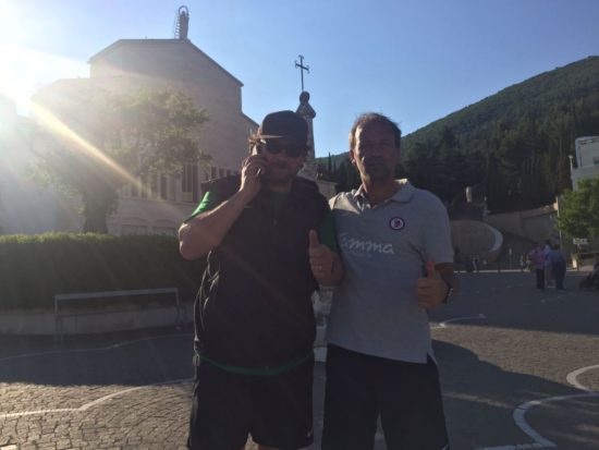 Stroppa mantiene la promessa, a piedi da Padre Pio per la B.