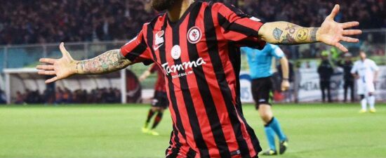 Il Calcio Foggia 1920 si è recato in visita ai piccoli pazienti dell’Oncoematologia Pediatrica dell’IRCCS Casa Sollievo della Sofferenza di San Giovanni Rotondo