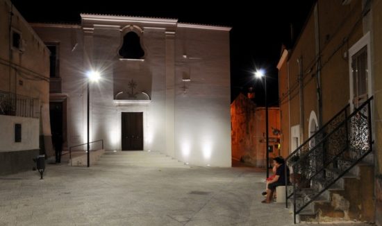 Il Reverendo, con il suo dj set podolico, ospite a San Giovanni Rotondo, piazza De Mattias