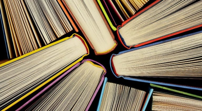Maggio in libreria – Una comunità che cresce tra le pagine