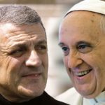 Il Papa per la seconda volta in Puglia: tra poco la visita nei luoghi di don Tonino Bello