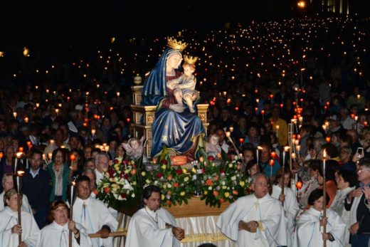Ritornano le Fiaccolate Mariane nel Santuario di Padre Pio