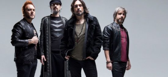 Le Vibrazioni a Cagnano Varano per la festa patronale