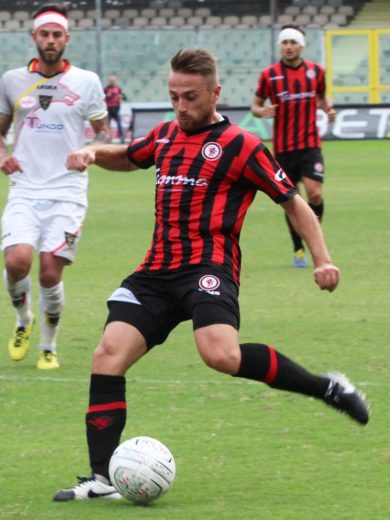 Foggia, buone sensazioni dal ritiro. Mercato in stand-by in attesa di grandi colpi “Battuti i dilettanti della Virtus Bassano per 4-0. In grande spolvero il settore giovanile”