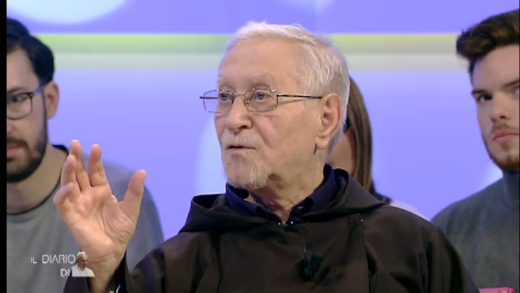 Auguri a padre Marciano Morra, 90 anni nel segno di Padre Pio