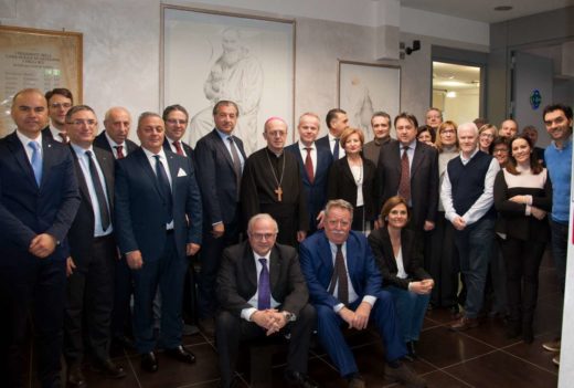 Cerimonia Borse di Studio 2019, Padre Franco Moscone ospite della BCC di San Giovanni Rotondo