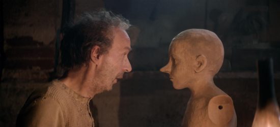 C’è molta Puglia nel Pinocchio di Matteo Garrone, interpretato da Roberto Benigni