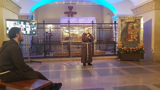 Pellegrinaggio virtuale di decine di migliaia di giovani a San Giovanni Rotondo  per recitare il Rosario con Padre Pio e i suoi confratelli
