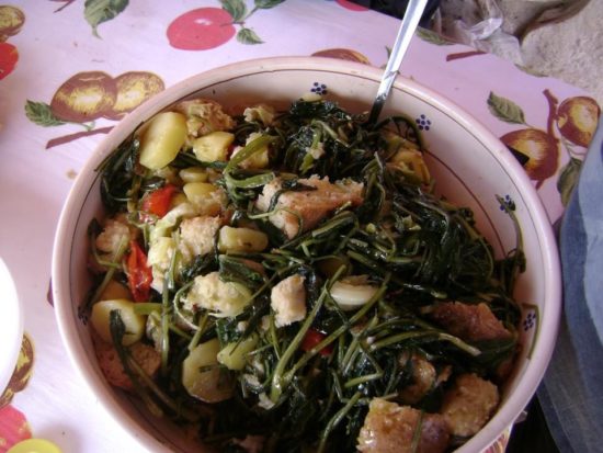 Il pancotto l’umile re della terra contadina garganica