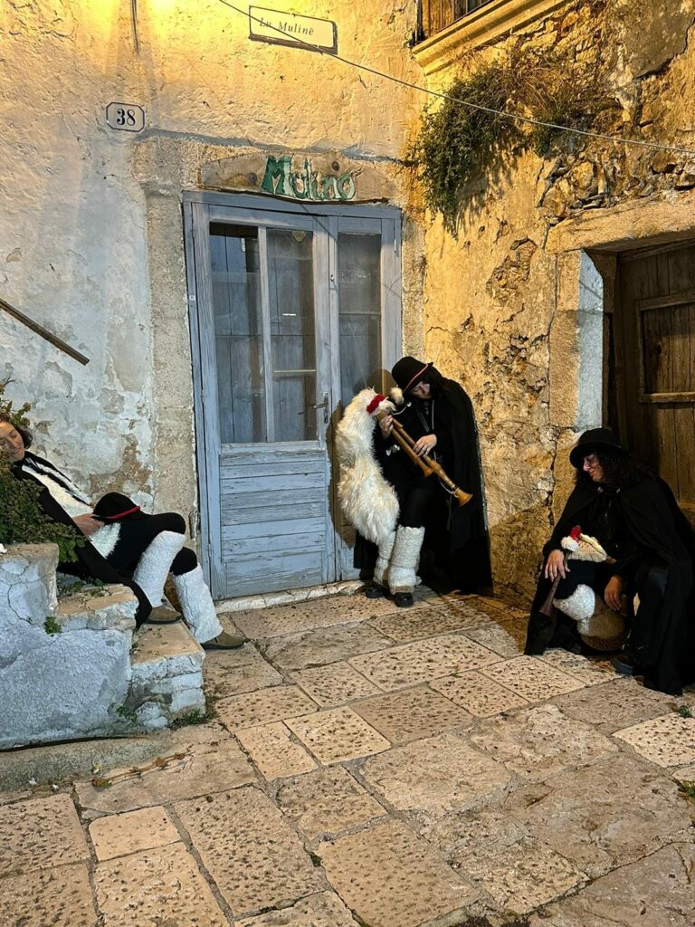 VALENTINA LATIANO CON LE MULIERES GARGANICHE VOLANO IN SPAGNA VALENCIA