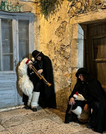 LE ZAMPOGNARE DI SAN GIOVANNI ROTONDO DAL PAPA IL 4 DICEMBRE